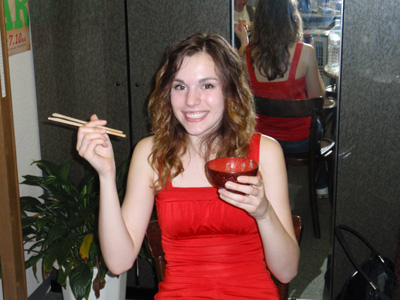 Hi Mom! I like Tokyo ! and I like Japanese food!! (Janelle)